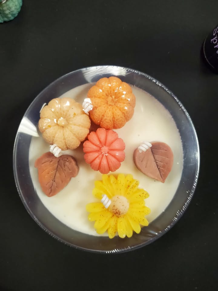 Sandalwood Rose Soy Candle